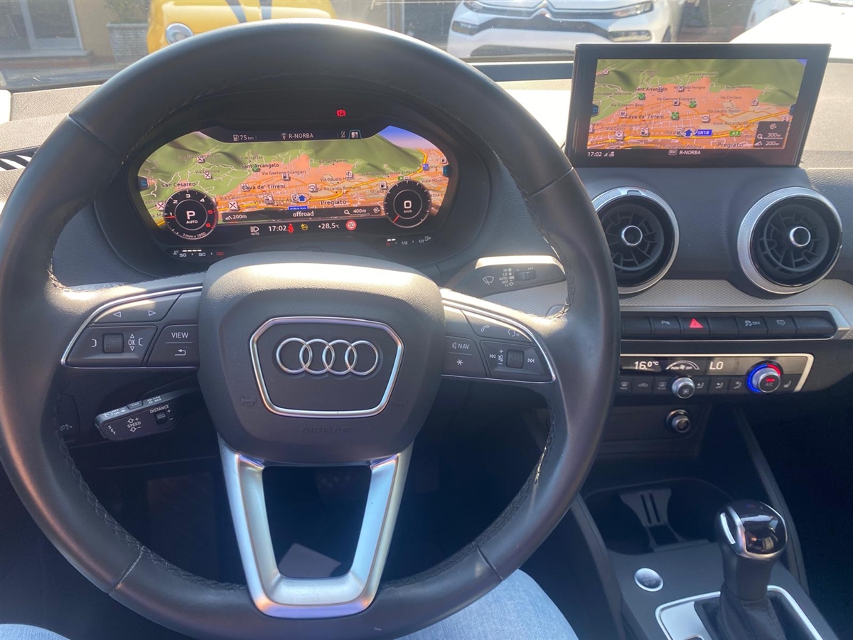 AUDI Q2 TDI Quattro S-Line TETTO MATRIX - 3